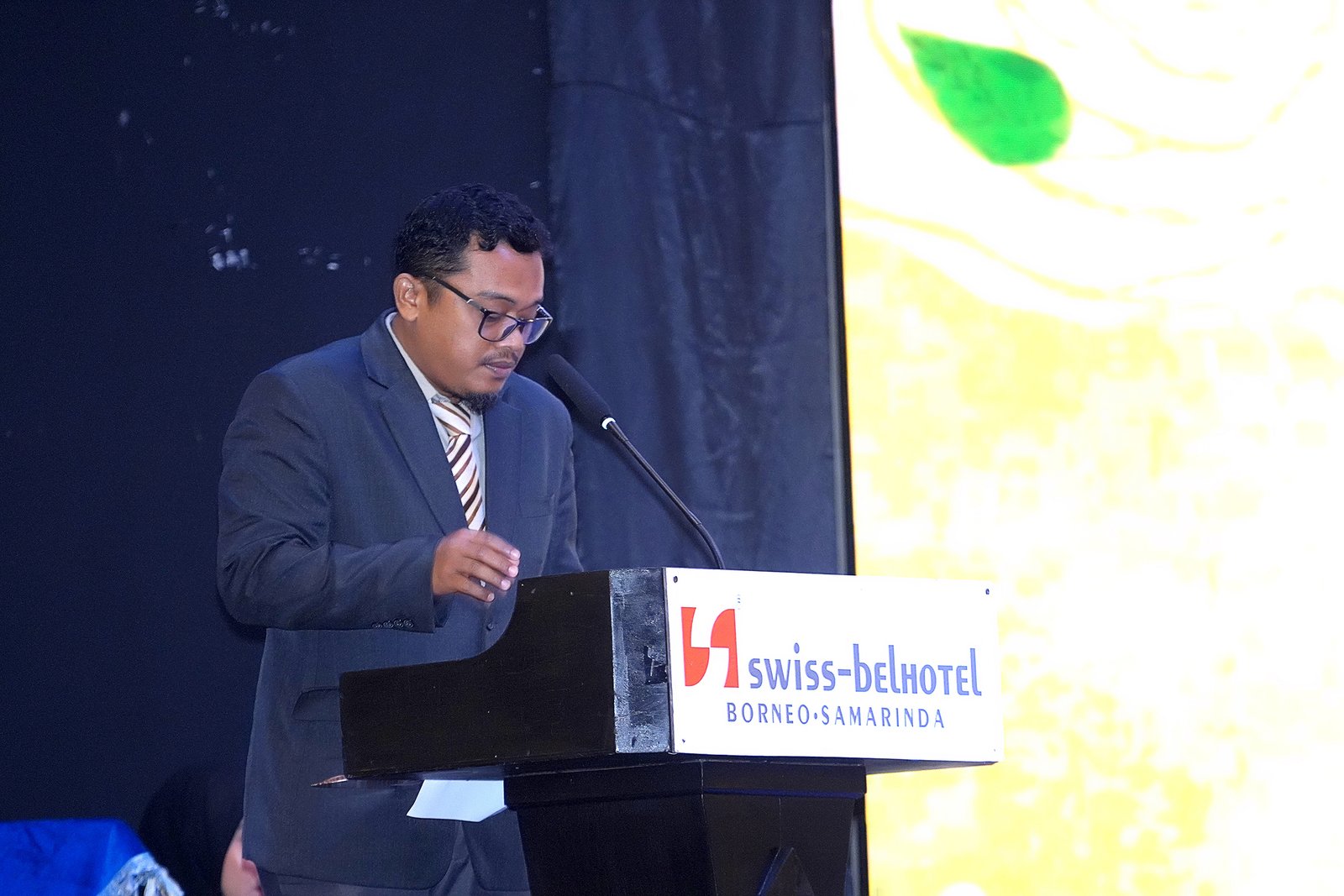 Kepala Sekolah Andi Syakir, M.T